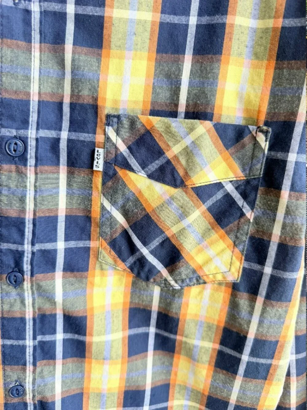 Levi's Long Sleeve Button Up Collared Multicolor Plaid Shirt Men's Size M